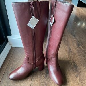 Simply Be Burgundy Heeled Boots
